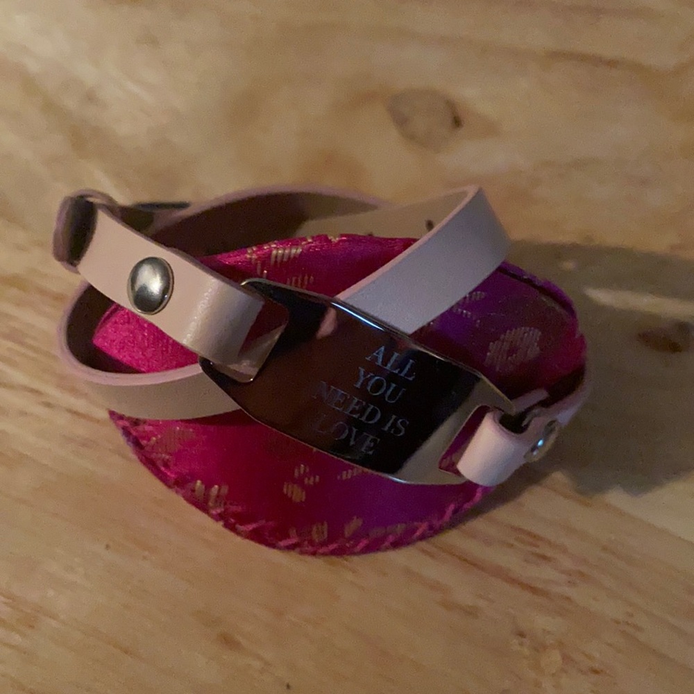 Pastel pink leather wrap 6”-7 1/4”